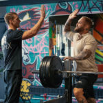Träning på Olympex Fitness i Lidköping som valt elavtal för företag hos Billinge Energi